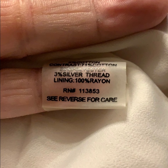 Beautiful jacket - Picture 3 of 8